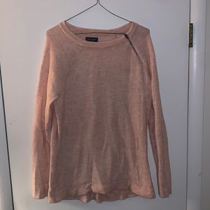 Women’s Abercrombie and Fitch sweater L pink
